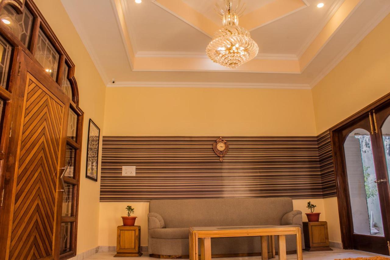 Lav Kush International Hotel