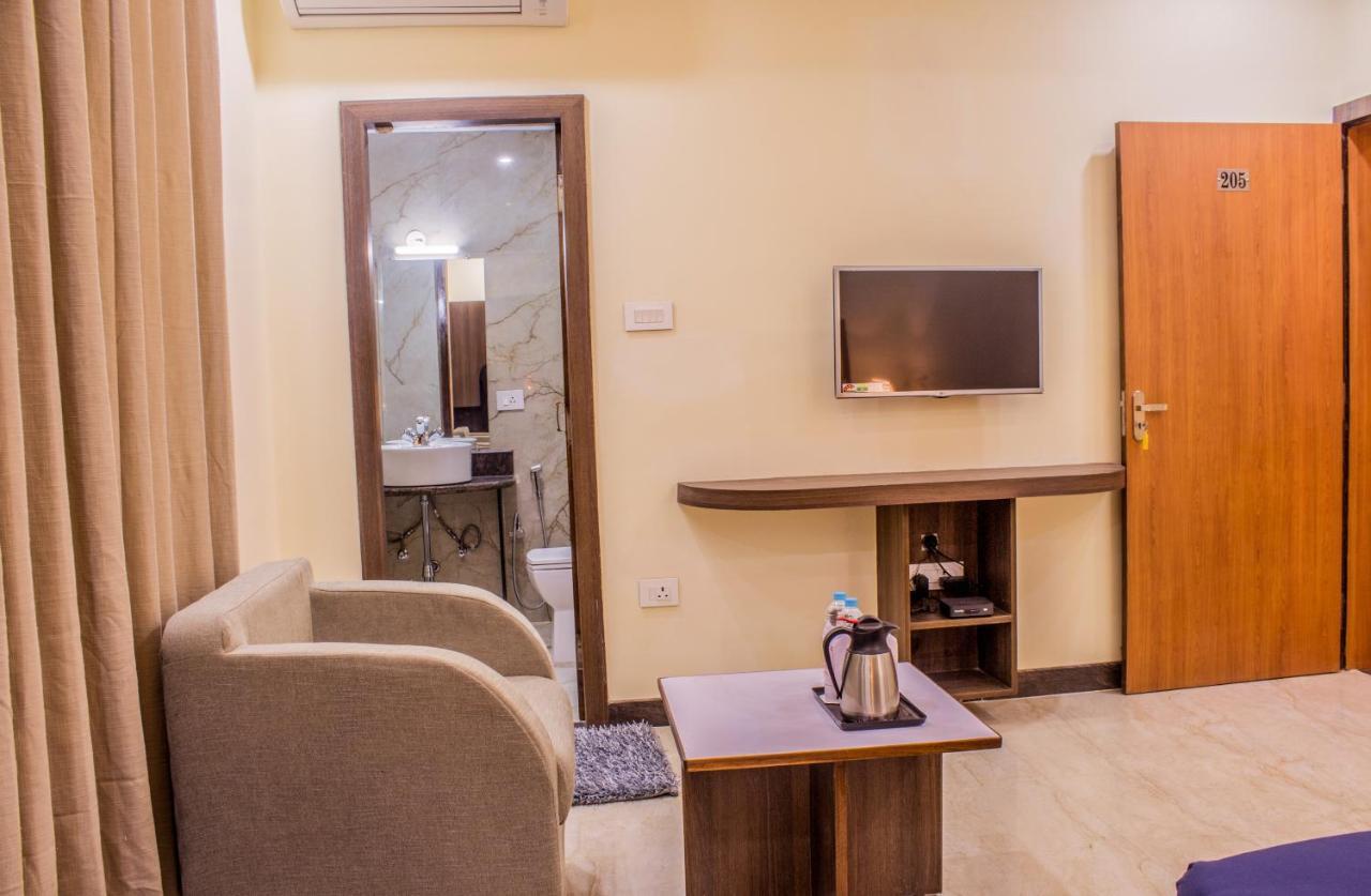 Hotel Lav Kush International Varanasi