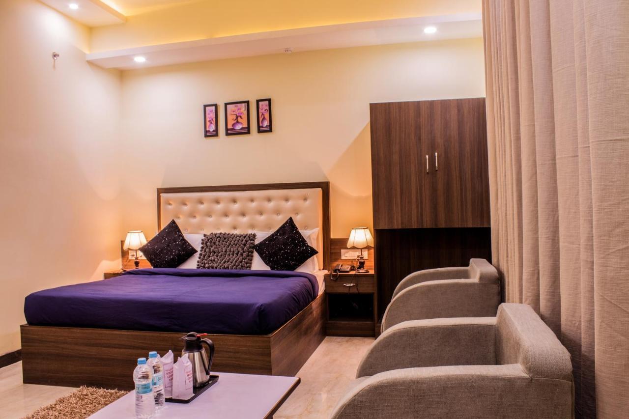 Lav Kush International Hotel